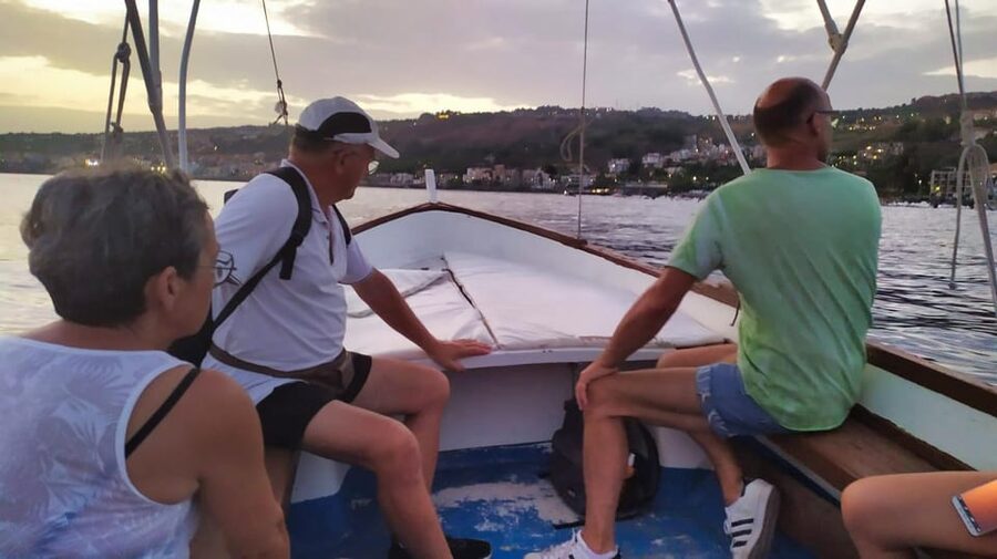 Aci Trezza boat tour sunset and dinner sicilian family home - Ognina Ulysses’ Caves: the swimming guide moment