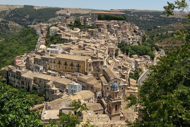 Baroque shades of Sicily (Noto, Modica and Ragusa day tour) - Why the small group (8 max) makes a real difference