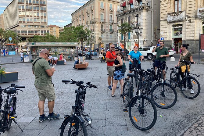 Bike tour of Catania by e-bike - Getting your bearings fast on Catania’s e-bike lanes