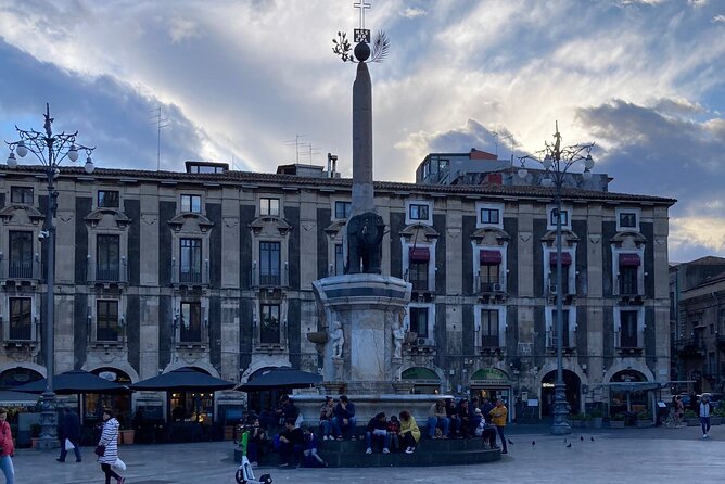 Bike tour of Catania by e-bike - Where the ride starts (and what to do before you go)