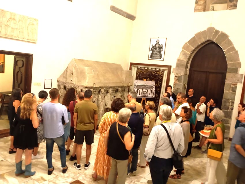 Catania Cathedral and Royal Chapel of the Aragonese Tour - The Cathedral experience: what you’ll actually learn to look for