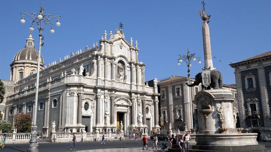 Catania: City Highlights Walking Tour - Piazza Vincenzo Bellini Theatre and piazza San Placido: end with a memorable landmark area