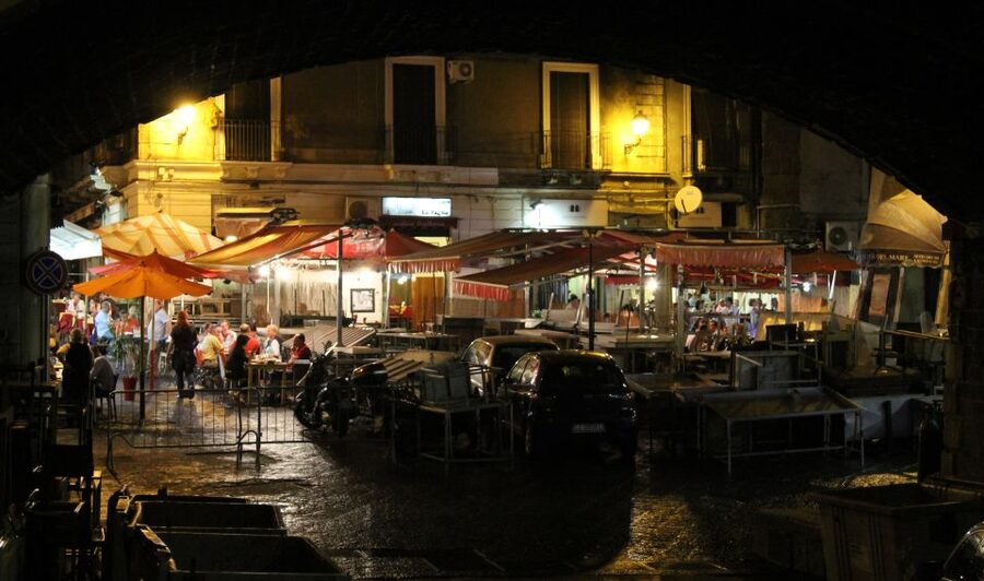 Catania: Guided Street Food Tour with Tastings - Via Crociferi and Via Etnea: churches and a main-street contrast