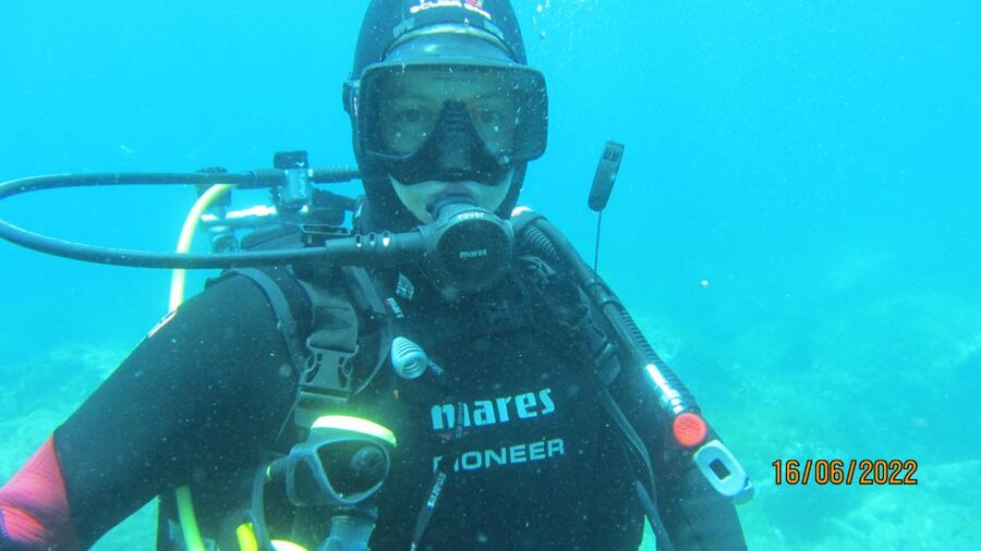 Catania: Gulf Scuba Diving Tour with Marine Biologist - The underwater plan: equipment, calm coaching, and hands-on safety