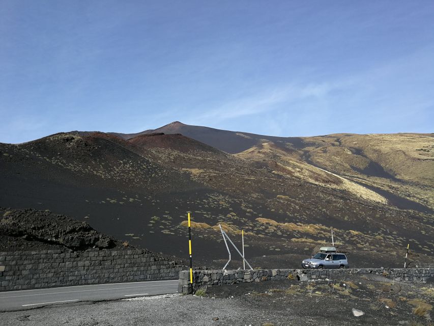 Catania: Mount Etna Tour with Lunch - Valle del Bove: where the photos turn into a lesson