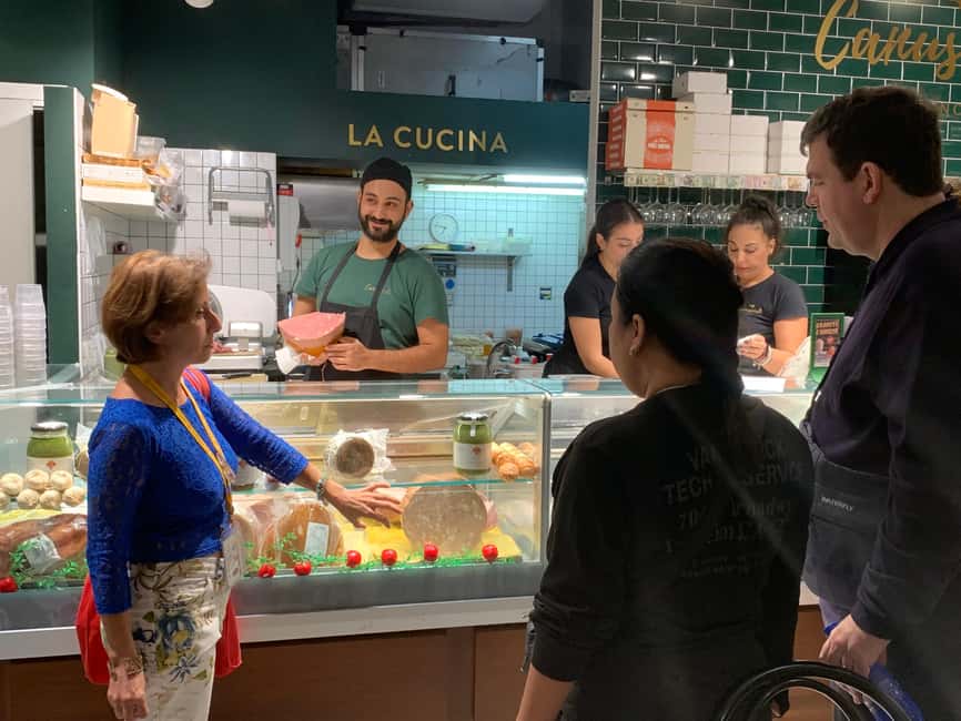 Catania Night Street Food & Backstreet Tour with a Local - Practical tips so you enjoy it like a local