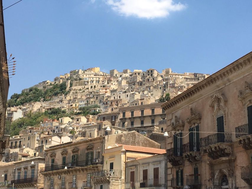 Catania: Noto, Modica and Ragusa Ibla Baroque Tour - Stop 1: Ragusa Ibla and the “alley-first” baroque effect