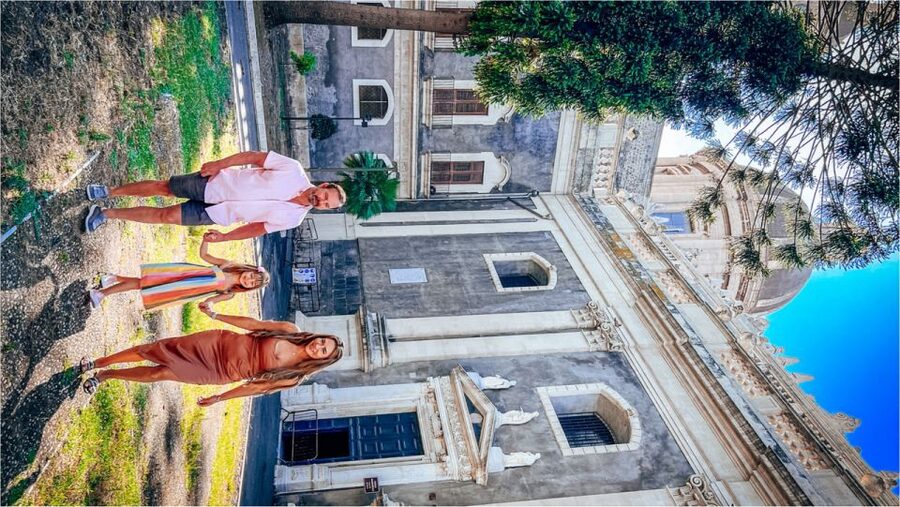 Catania: Photo Tour - Small group, multilingual guides, and why it feels personal