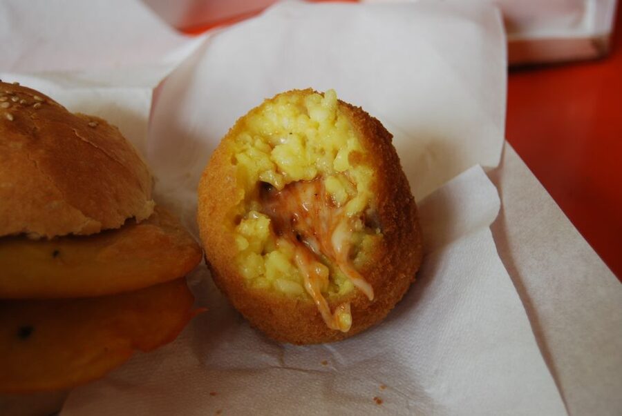 Catania: Private Tour with Arancino Tasting - Arancino tasting: what it is, and how to eat it properly