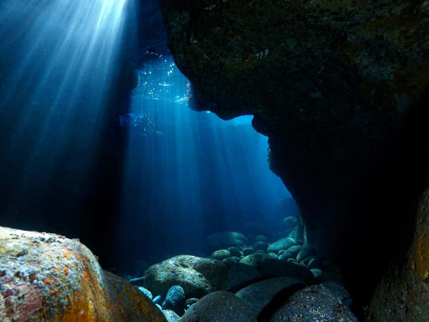 Catania: Scuba Diving Experience - What “Small Group” Really Means on the Water