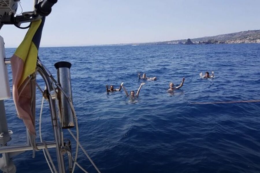 Catania: Spritz and Sunset Sailing Tour - The Route: Sea Time, Aperitif Time, and Sunset Time