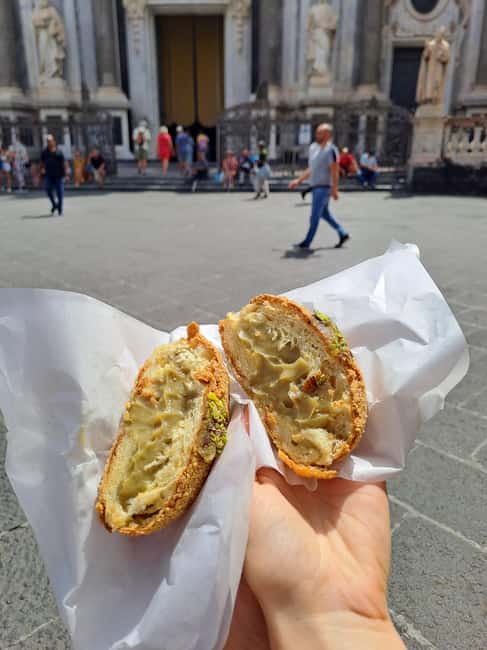 Catania: Street Food Guided Walking Tour - Fish Market Area: Where the Cone Makes Sense