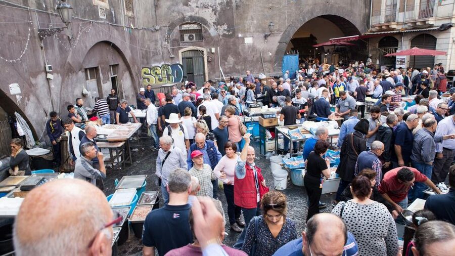 Catania Street Food Tour - Via Crociferi: Baroque architecture, plus the practical payoff