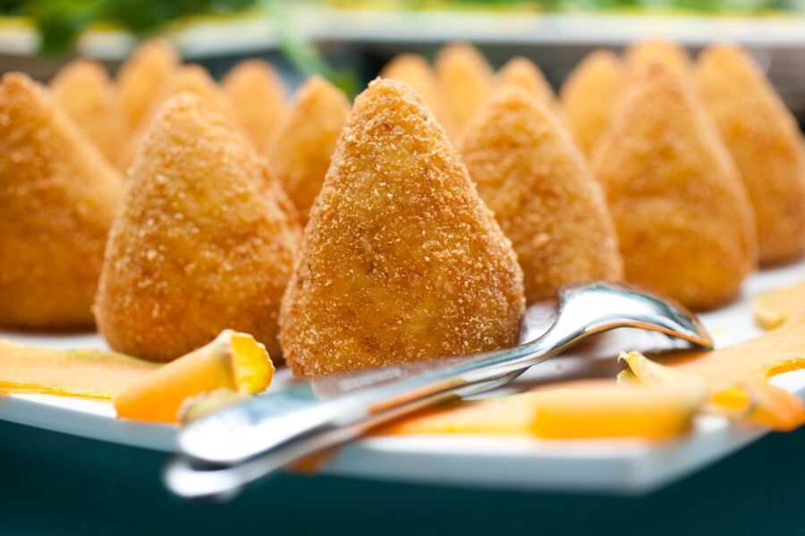 Catania Street Food Tour - Chiosco Costa and the seltz: a small break that changes the rhythm