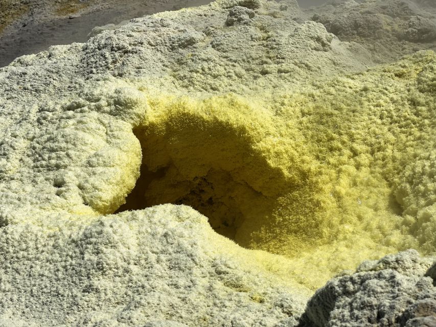 Catania: Summit Craters from North Etna with 4x4 vehicles - The descent: sandy channels and a different kind of footwork