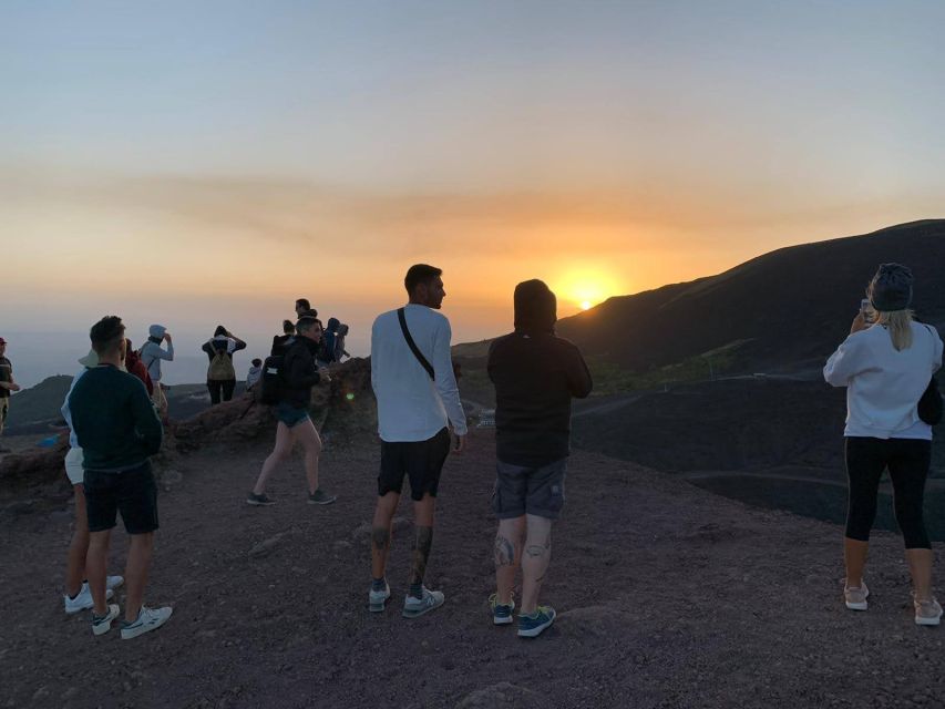 Catania: Sunset Jeep Tour of Mount Etna and Lava Flow Caves - From Catania to the volcano: how the half-day rhythm really feels