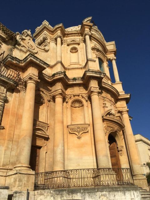 Catania: Syracuse, Ortigia, and Noto Tour with Brunch - Neapolis Archaeological Park: Temple Views and a Paper Guide