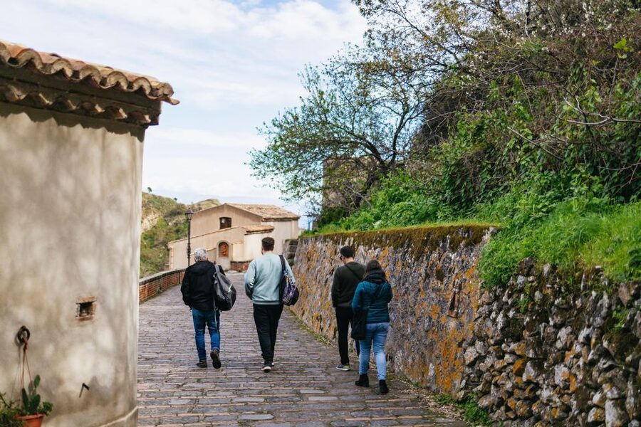 Catania/Taormina: The Godfather Filming Locations Tour - Weather, comfort, and packing tips that actually help