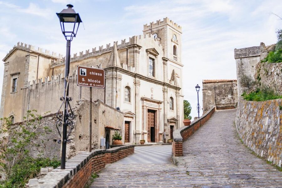 Catania/Taormina: The Godfather Filming Locations Tour - Godfather Sicily in 7 hours: what you’re really buying
