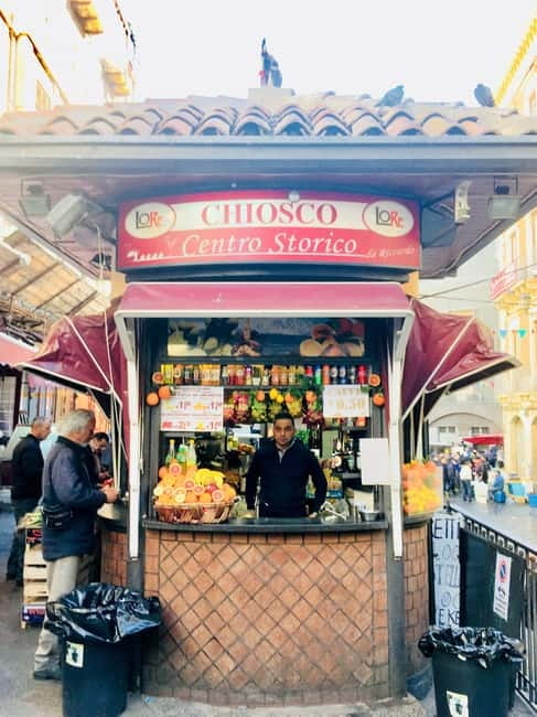 Catania: The heart of the City - Tour guidato in Italiano - Fish market stop: where locals shop and you learn what to do next
