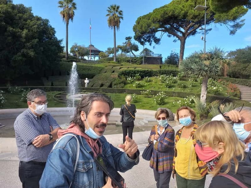 Catania: The heart of the City - Tour guidato in Italiano - Finding the meeting spot at Il punto di incontro in Piazza Duomo