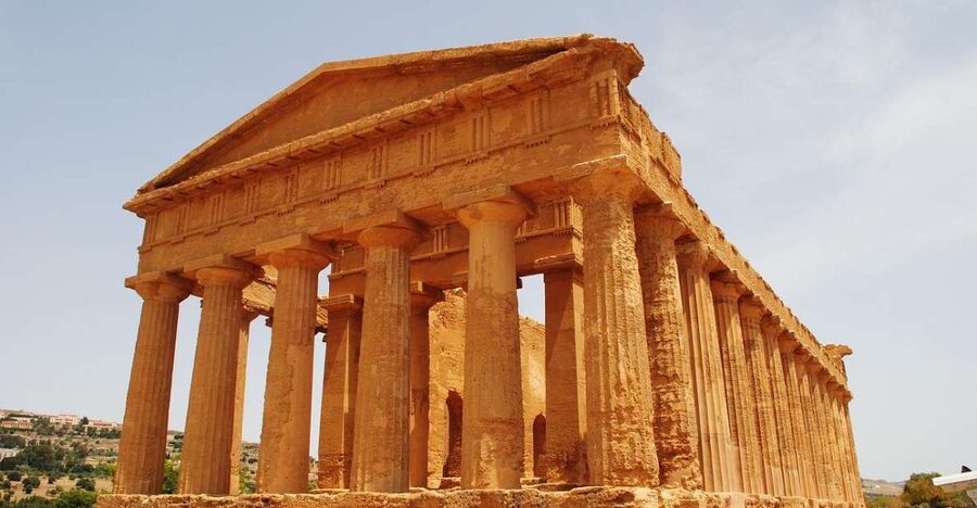 Catania: Valley of the Temples & Piazza Armerina with Snack - Catania pickup and the long van ride you actually don’t mind