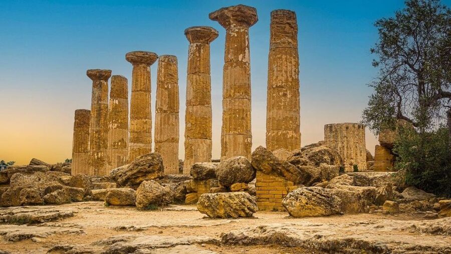 Catania: Valley of the Temples & Piazza Armerina with Snack - Who should book, and who might prefer a different plan