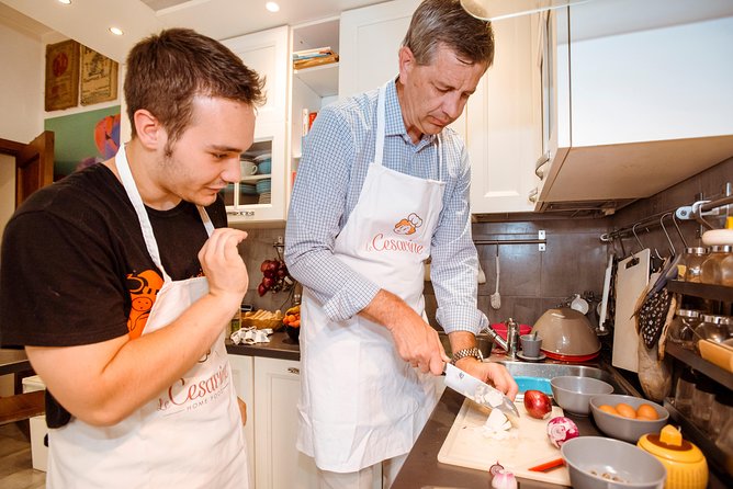 Cesarine: Home Cooking Class & Meal with a Local in Catania - A Catania home-cooking class that actually teaches you