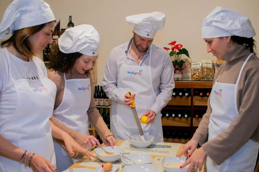 Cooking class, visit to the Catania market and light lunch - Should You Book This Catania Cooking Class?