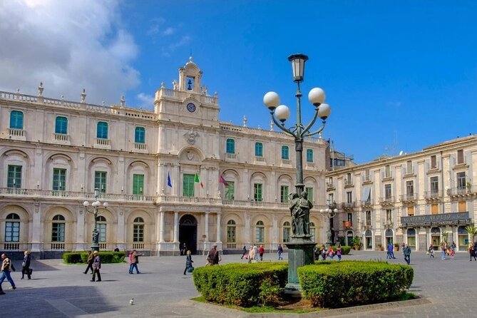 Discover Catania from fabulous viewpoints with your personal photographer - How the 3-hour Catania photo walk actually works