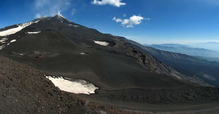 Etna 3000m - Getting Up to 3000m: Cable Car, Bus, and the Real Max Height
