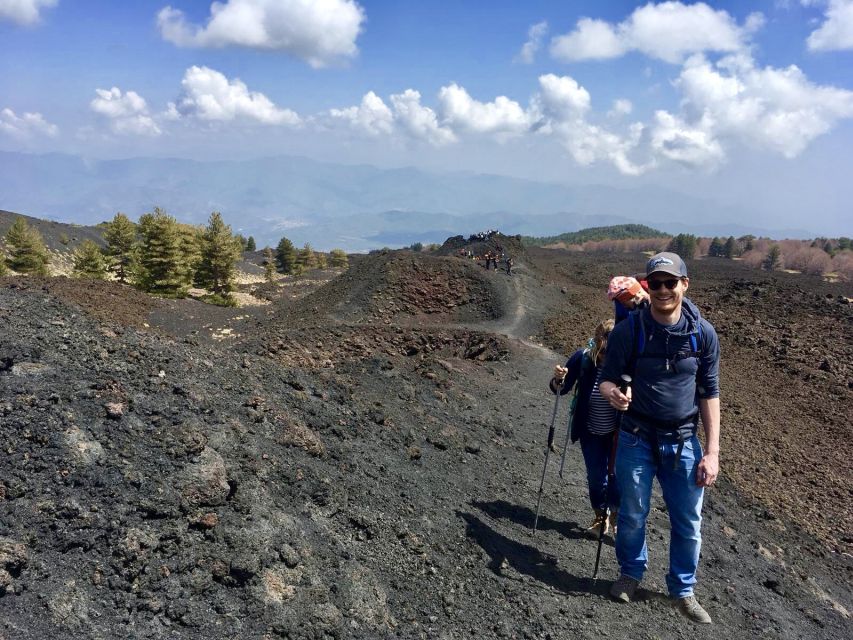 Etna: Craters of the 2002 Eruption Trekking Experience - Hotel dell Betulle ruins: a simple landmark with heavy meaning