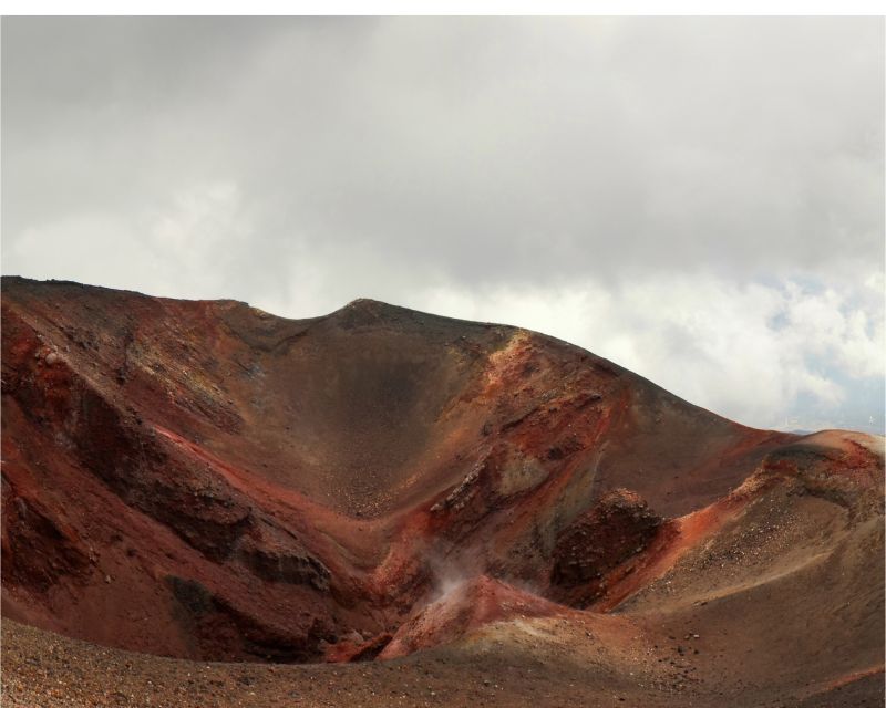 Etna excursion from Catania - Audio guide: why no live guide doesn’t have to mean less meaning