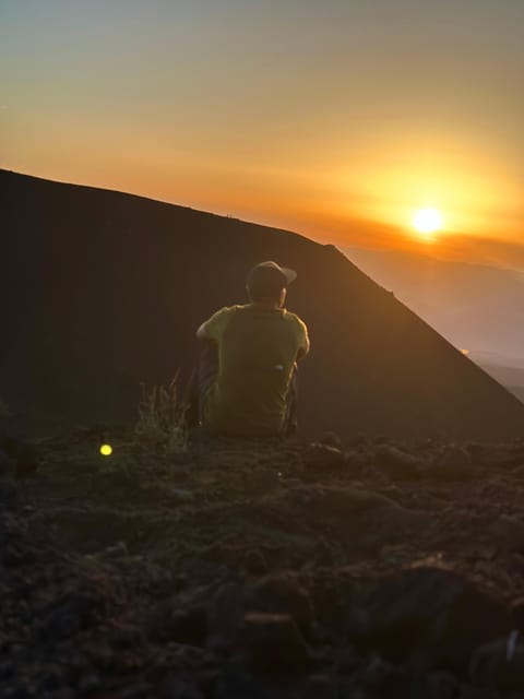ETNA SUNSET: GUIDED TOUR OF ETNA WITH PICKUP FROM CATANIA - Pickup points and the comfortable ride up: fewer logistics, more time on Etna