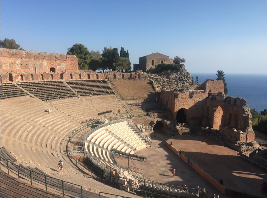 From Catania: Full-Day Mount Etna and Taormina Tour - How guides handle wind, altitude, and lift changes