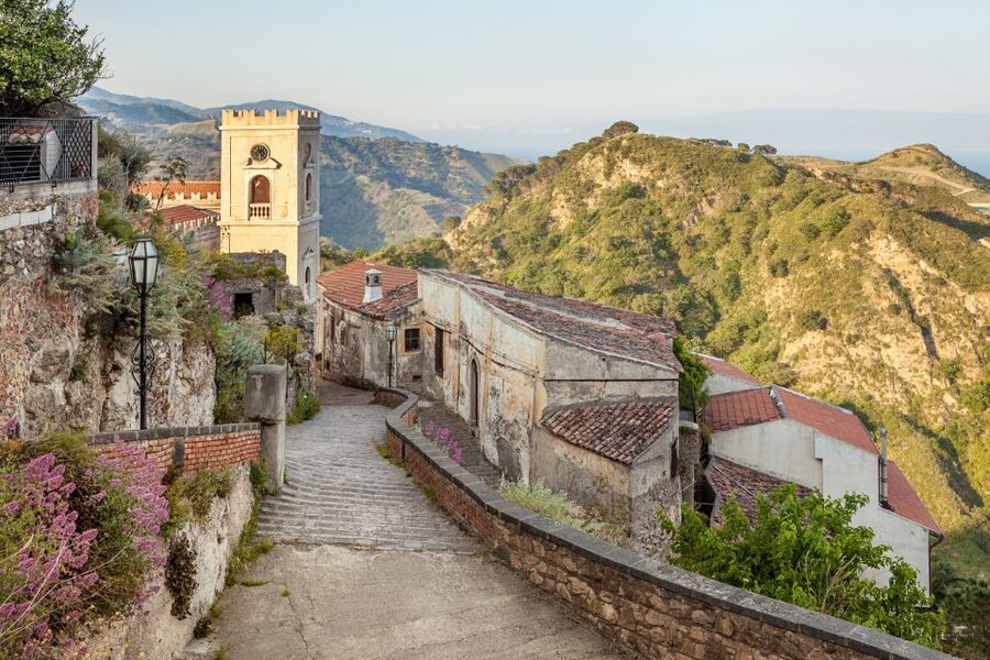 From Catania: Guided Godfather Tour with Taormina Visit - Key moments you should care about