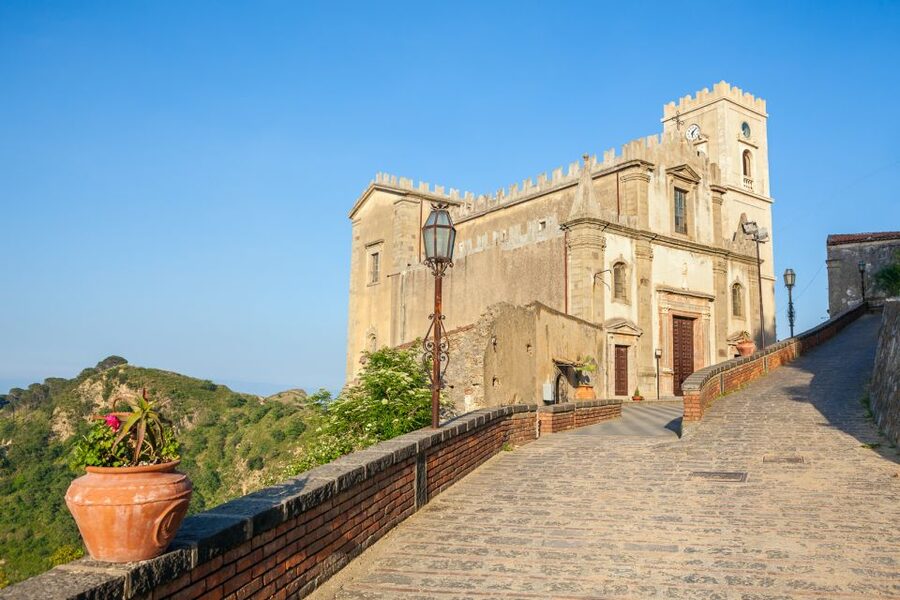 From Catania: Guided Godfather Tour with Taormina Visit - Forza d’Agrò: Durazzesco Arch and the Holy Trinity / Sant’Agostino area