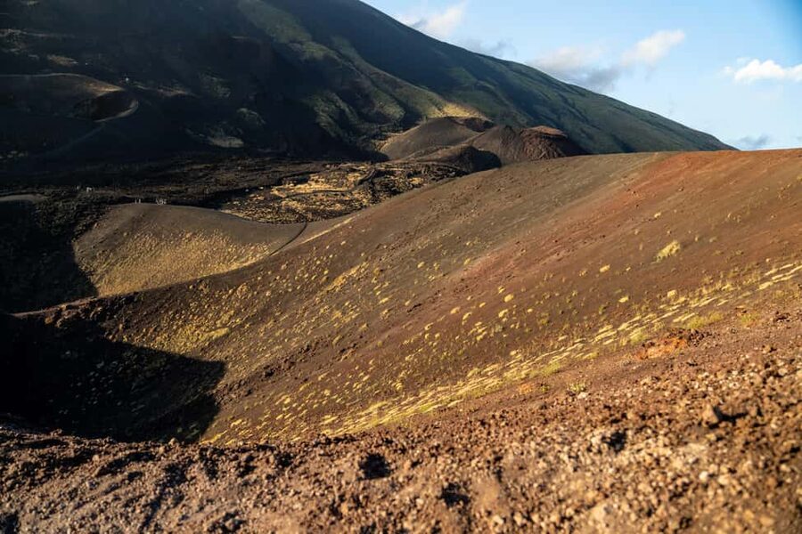 From Catania: Mount Etna Sunset Tour with Tasting and Cave - Silvestri craters: the sunset viewpoint you build the whole evening around