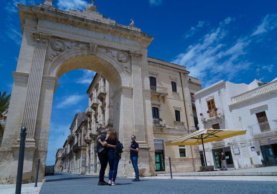 From Catania: Neapolis of Syracuse, Ortygia, and Noto Tour - Noto’s Corso Vittorio Emanuele: The “Stone Garden” Effect