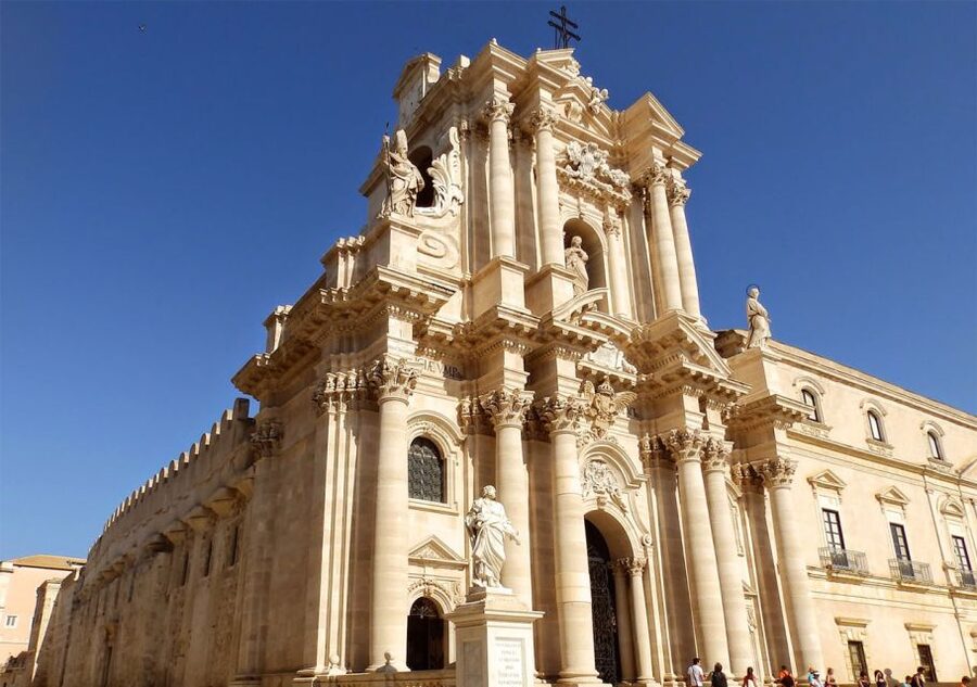 From Catania: Neapolis of Syracuse, Ortygia, and Noto Tour - Guides and Small-Group Comfort: Where This Tour Wins