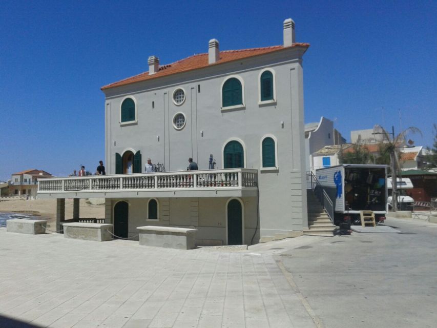 From Catania: Southeast Sicily Inspector Montalbano Tour - Punta Secca and Marinella: where the sea meets Montalbano