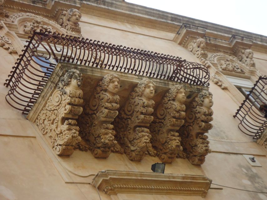 From Catania: Syracuse and Noto Culture and History Tour - Guide quality: the human engine of the tour