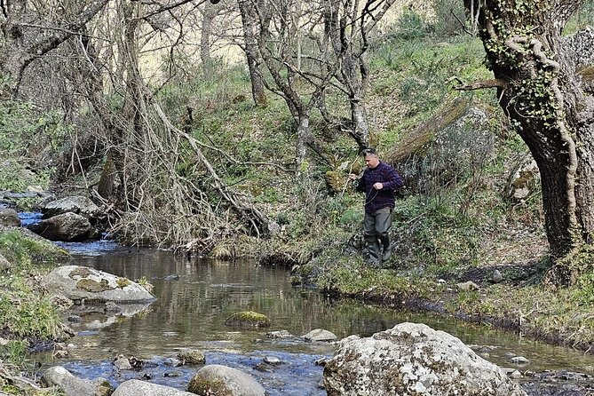 From Catania, Syracuse and Taormina: fly fishing experience - The two extras you pay on the day: license and lunch