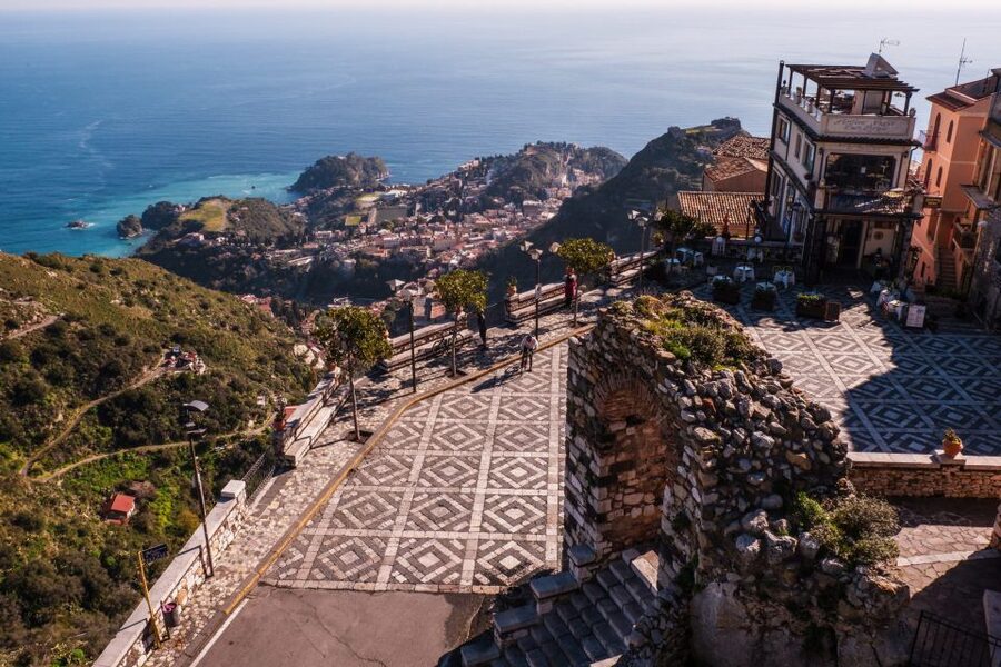 From Catania: Taormina, Isola Bella, and Castelmola Day Trip - Taormina Old Town Walk: Ancient Theatre and the Big Sights