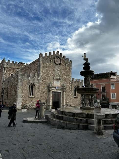 From Catania: Taormina, Savoca, & Castelmola Tour w/ Lunch - How this Catania-to-3-towns setup saves your energy