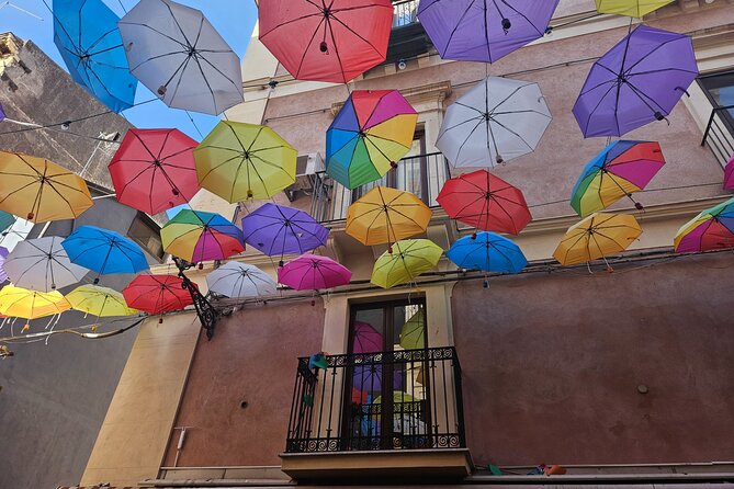 Half Day Catania Gastronomic and Cultural Tour from Taormina - Piazza Federico di Svevia and the castle exterior: a drink with big views