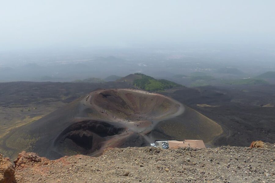 Mount Etna: Half-Day Guided Tour and Hike - What to bring (and what to avoid) for an Etna morning