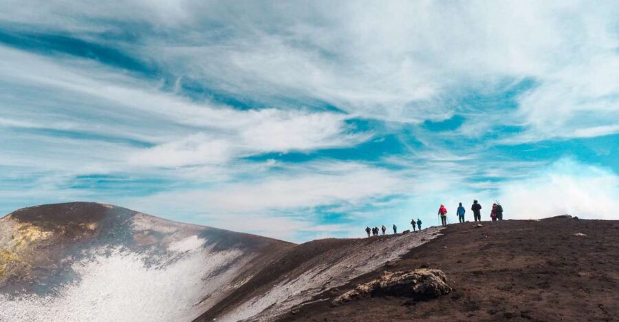 Mount Etna: Half-Day Guided Tour and Hike - How the 5-hour Mount Etna plan really works from Catania