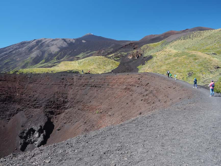 Mount Etna: North Upper Craters Guided Tour by 4x4 with Trek - Guides and languages: how the experience actually feels