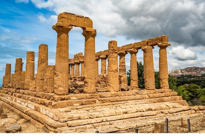 Private Tour Agrigento and Villa Romana del Casale - Valle dei Templi: the big view, plus a walk that makes sense